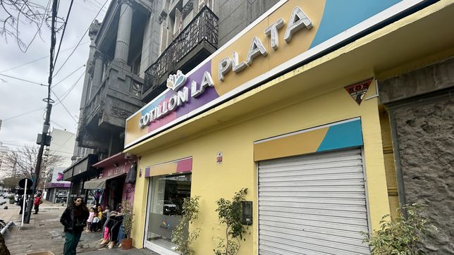 el historico cotillon la plata sorprendio a todos con un contundente mensaje en las redes sociales