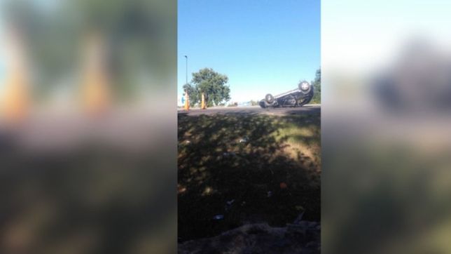 infierno vial: otro domingo de choques espectaculares y vuelcos en la plata