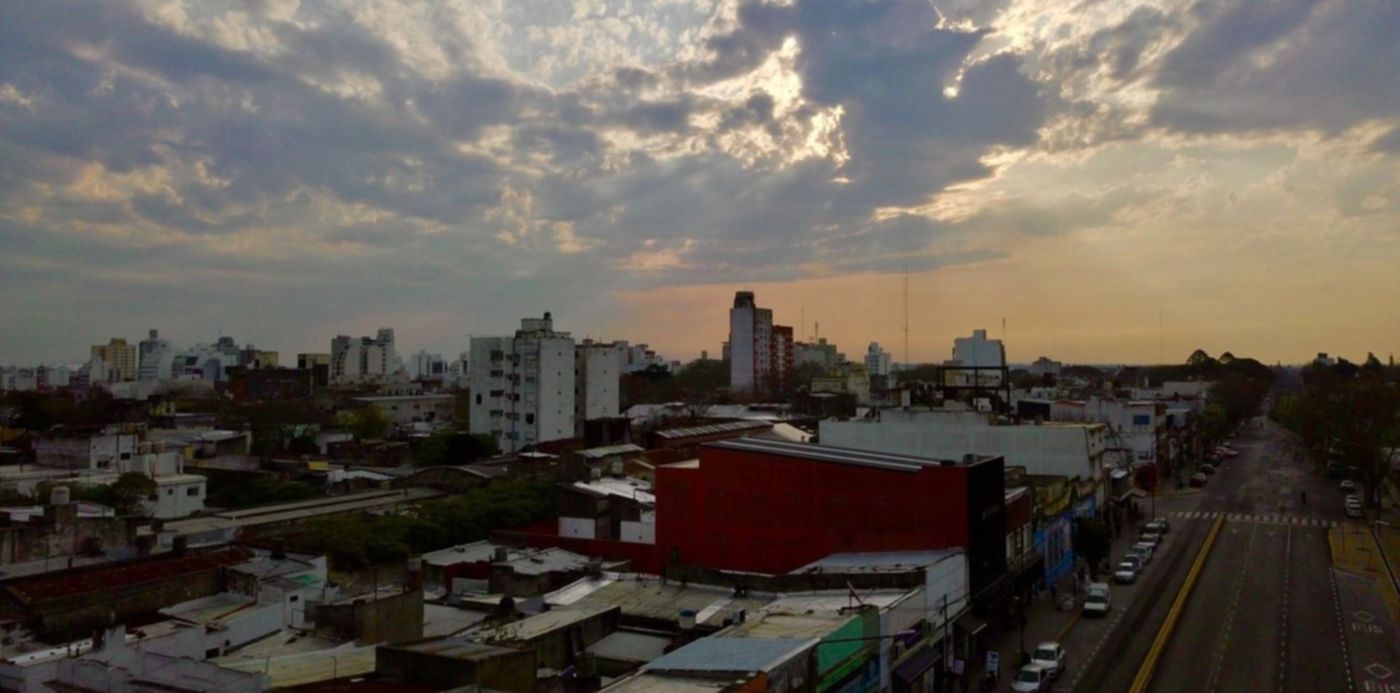 Clima Cielo Nubes Sol