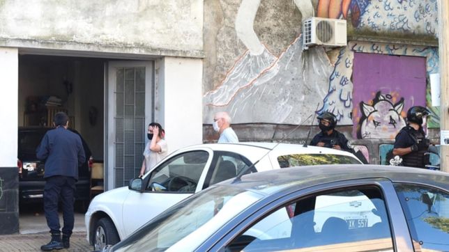 la jubilada internada tras un brutal robo en una joyeria de la plata esta delicada