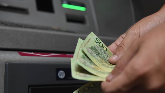 cambio la fecha de cobro de los docentes bonaerenses por el dia del trabajador bancario