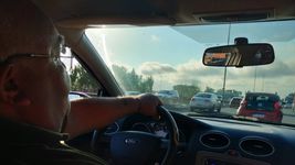 tres amigos de estudiantes quedaron varados en la autopista y huguito los salvo tres amigos de estudiantes quedaron varados en la autopista y huguito los salvo