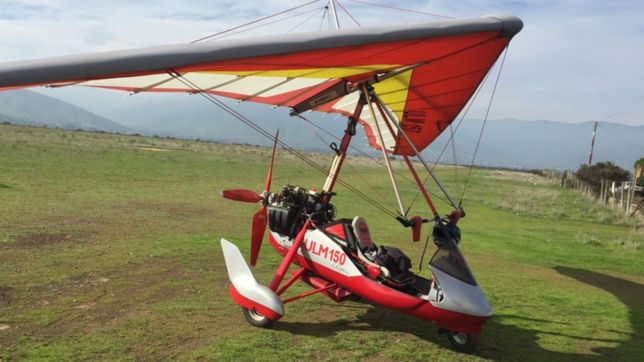 ¿como era el aladelta en el que volaba el piloto que se estrello y murio en ensenada?