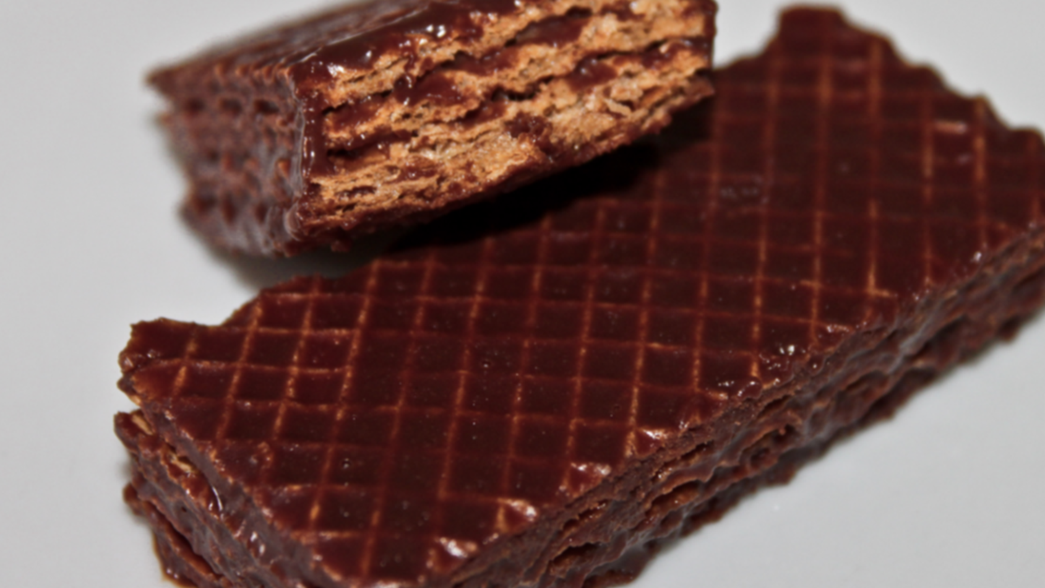La ANMAT prohibió la venta de una oblea cubierta de chocolate