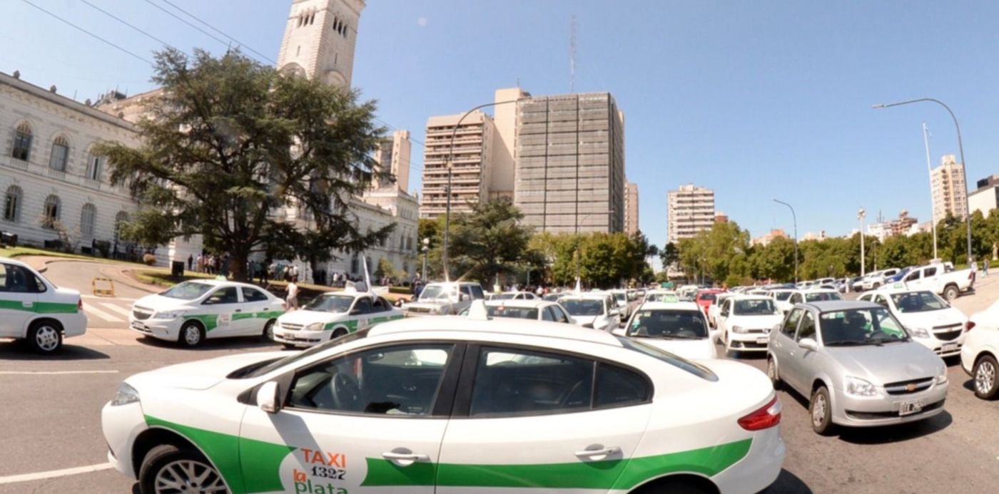 1584122968495.jpg?oh=1057&x= 5&y=207&rotate=0&scaleY=1&ow=1500&width=1499&height=750&scaleX=1&&cw=1920&ch=950