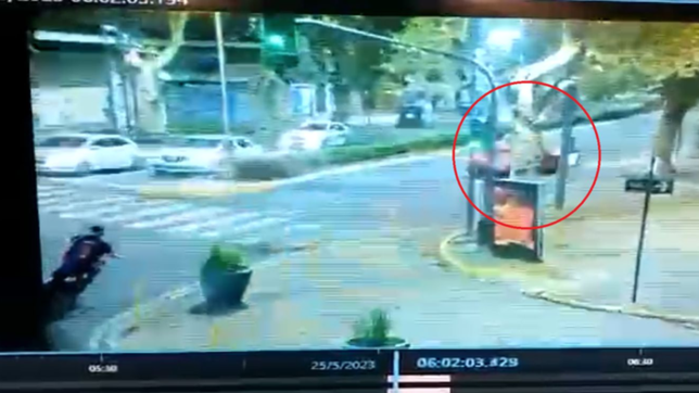 buscan a un joven que atropello y casi mata a otros dos al salir de un boliche en la plata