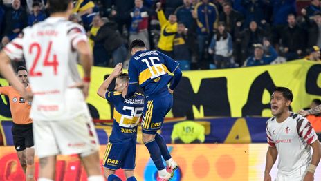 Estudiantes perdió con Boca por un gol de Santiago Ascacíbar y dejó pasar la chance de seguir arriba
