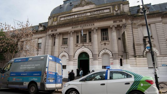 incierto regreso a clases entre el peligro de las amenazas de bomba y el paro docente