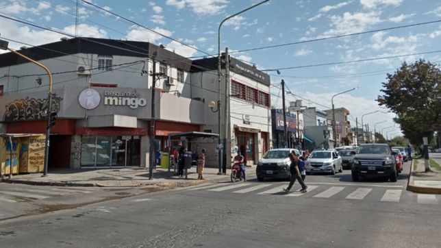 por no llegar a un acuerdo de alquiler, el nene debe mudar uno de sus supermercados