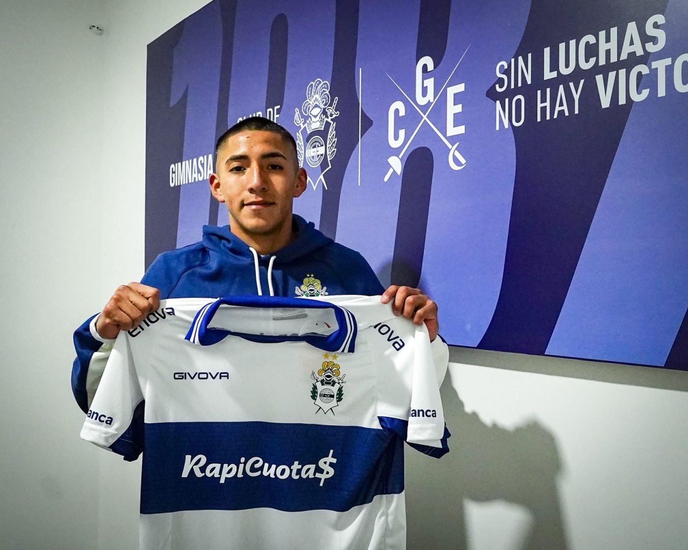 Juan Yangali presentación