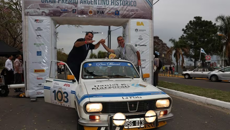 Un piloto platense cumplió el sueño que había planeado con su esposa fallecida y ganó una prestigiosa carrera