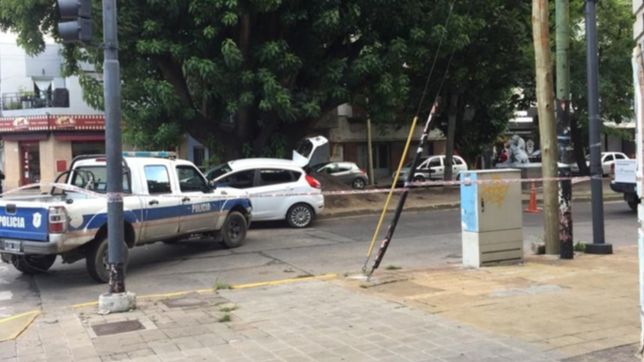 cometieron un raid, los persiguieron por toda la plata y chocaron contra un patrullero