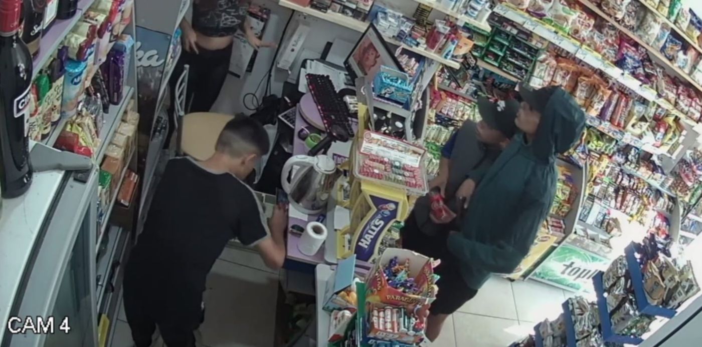 1577547037843.jpg?x=15&height=627&ow=1280&scaleY=1&oh=720&y=93&width=1254&rotate=0&scaleX=1&&cw=1920&ch=950