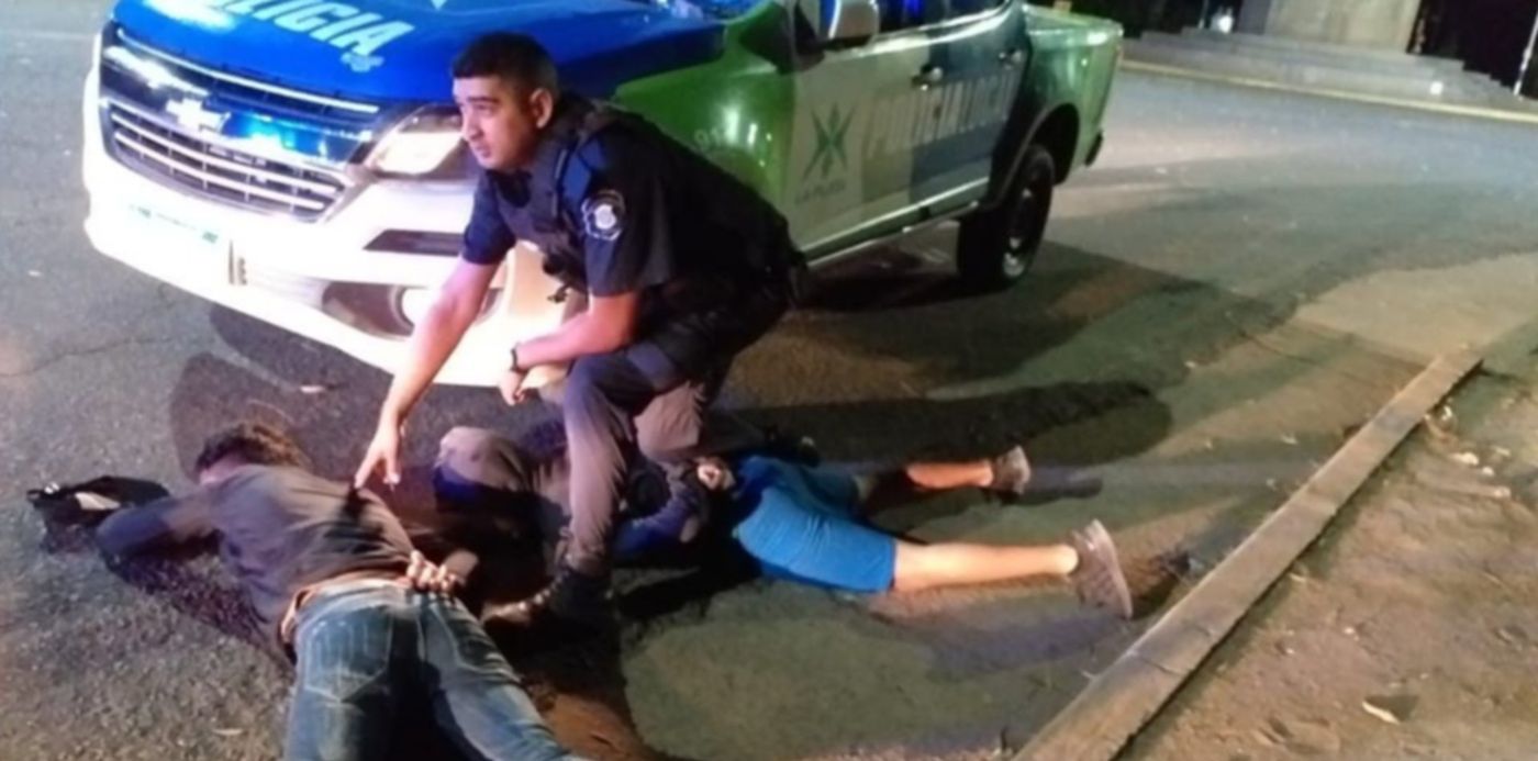 1578339144669.jpg?x=3&scaleX=1&scaleY=1&oh=774&y=72&width=1027&height=513&rotate=0&ow=1032&&cw=1920&ch=950