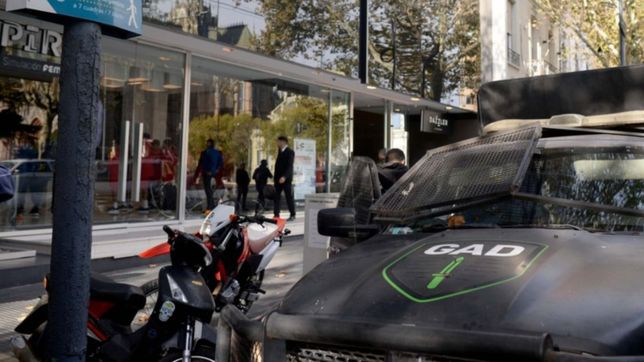 investigaran a un jefe policial por no informar del presunto abuso en el hotel dazzler