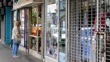 Proponen reducir a la mitad las tasas municipales para comercios afectados por caída de ventas