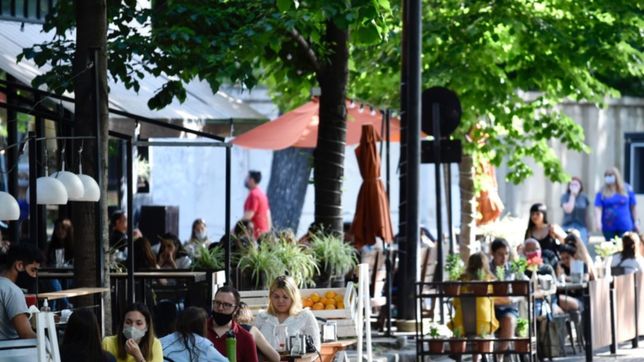 cultura, gastronomia y mucho mas: platenses disfrutaron de los corredores peatonales