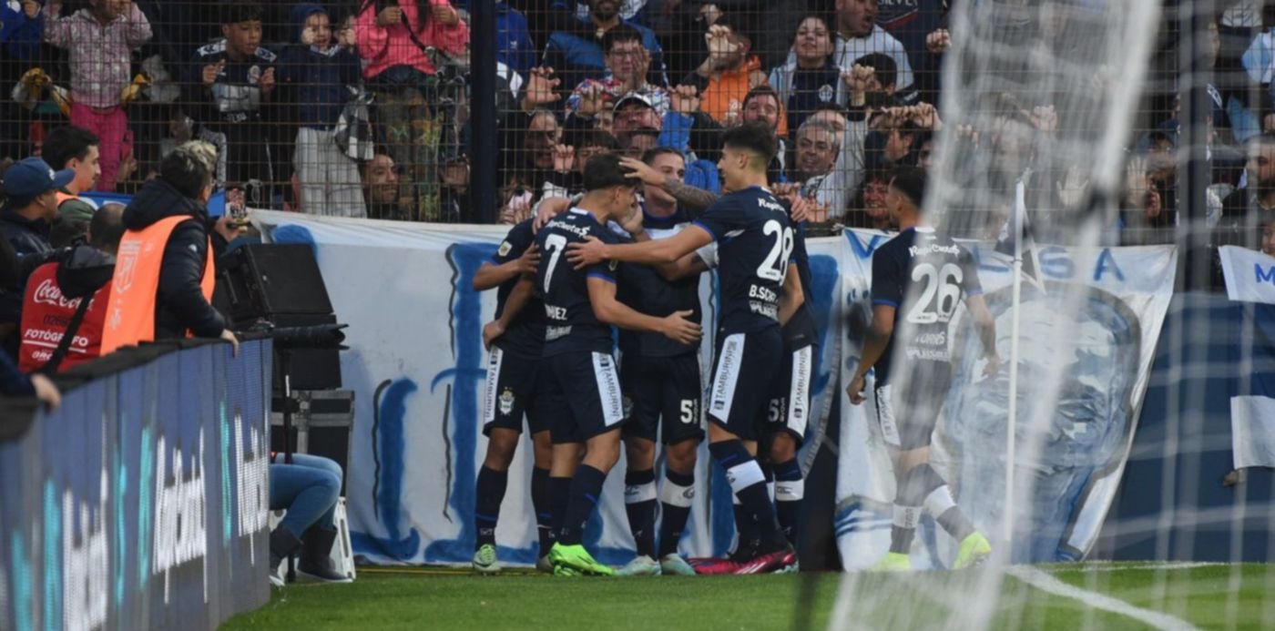 1690750743599.jpg?x=15&y=168&width=1479&height=740&rotate=0&scaleX=1&scaleY=1&ow=1500&oh=996&&cw=1920&ch=950