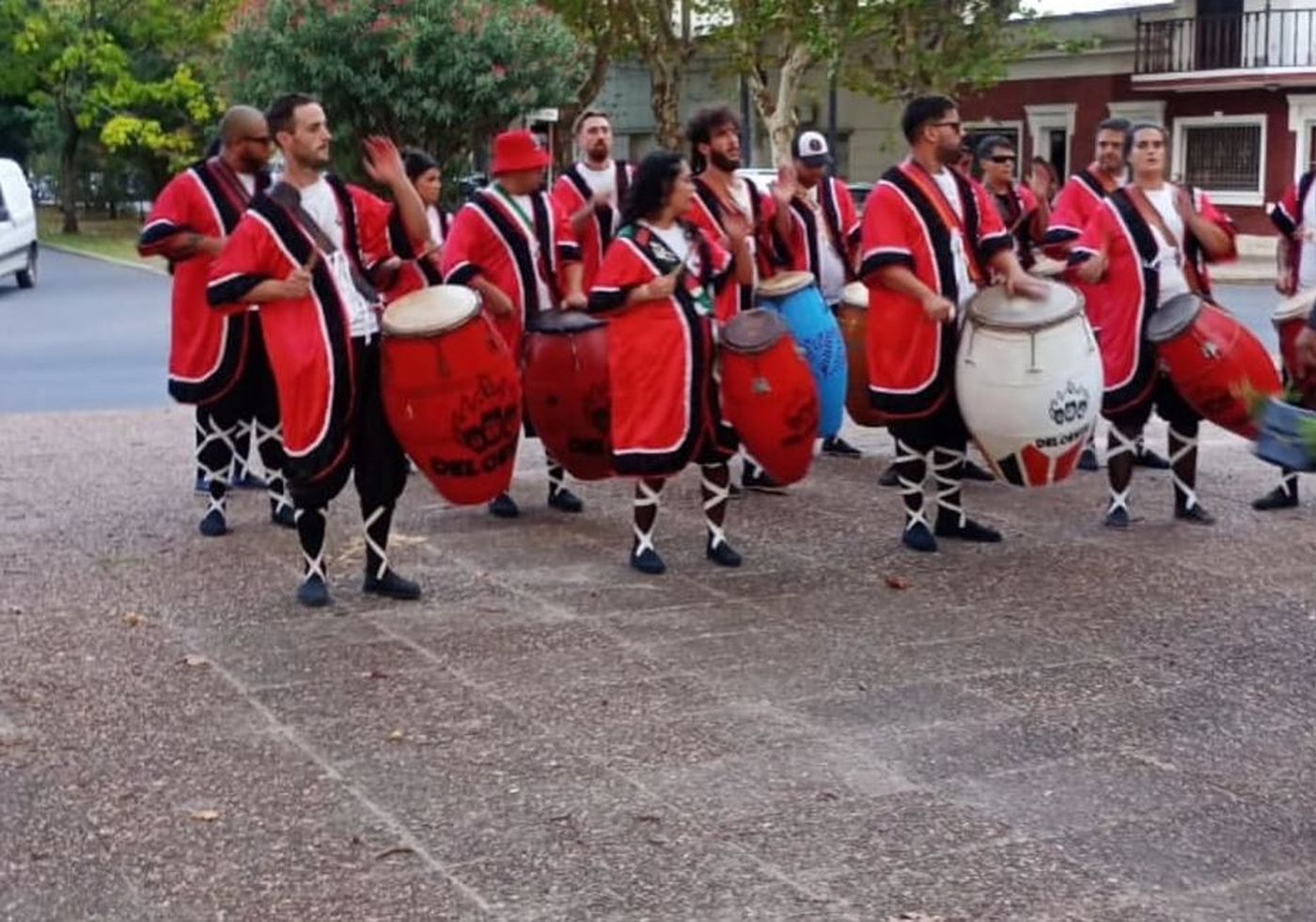 La comparsa Del Oeste Candombe festeja sus 4 años el sábado 5 de septiembre