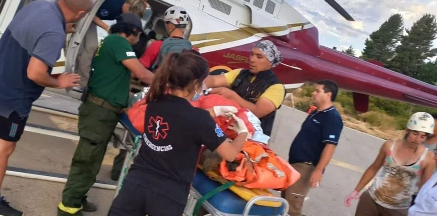 turista platense arrastrada por un alud