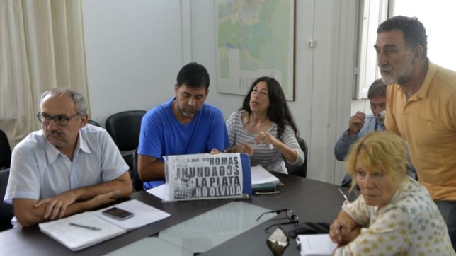 asambleas de inundados reclamaron contra mas de 30 urbanizaciones en la plata