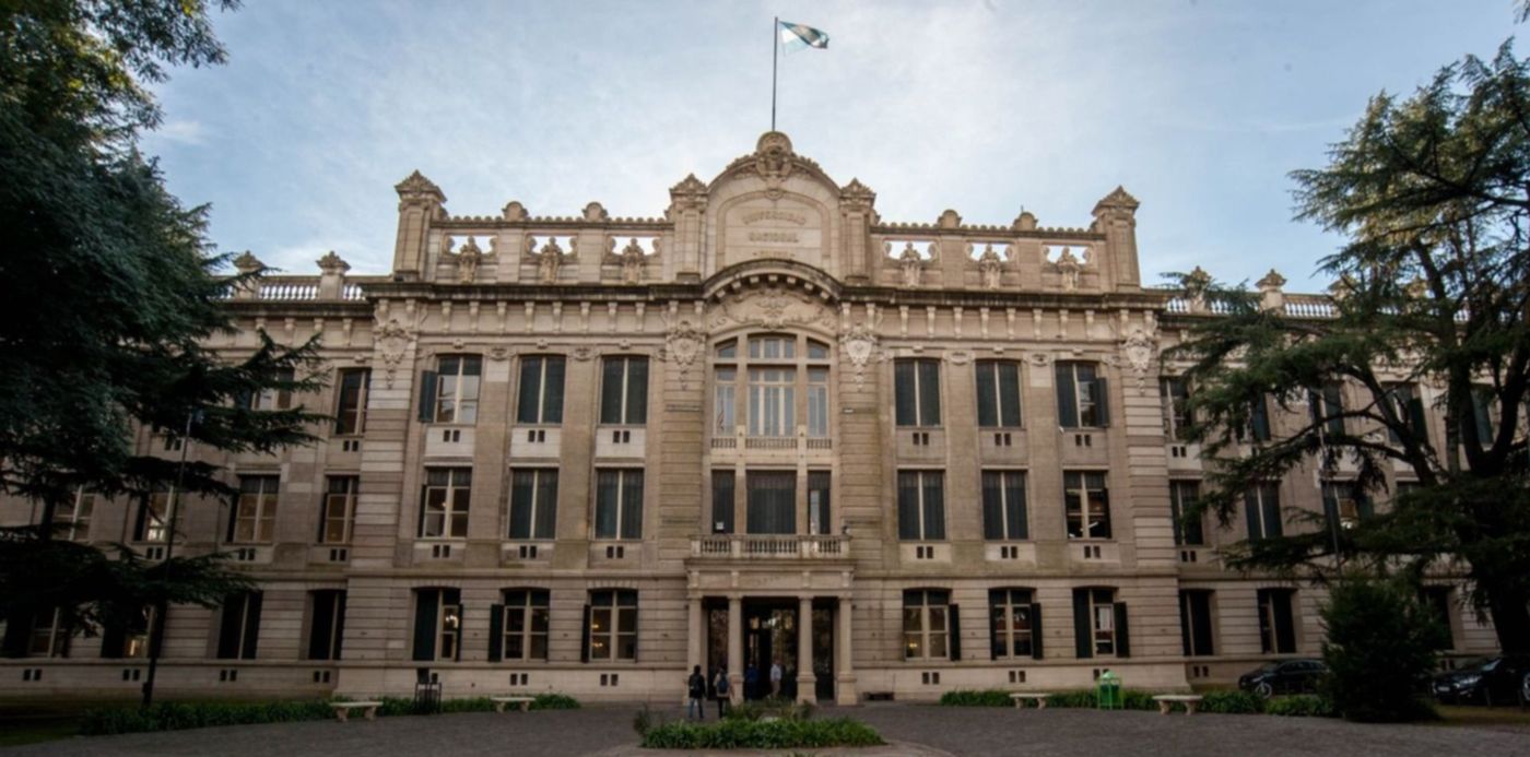 1583609157770.jpg?x=7&width=1483&height=742&scaleY=1&ow=1500&y=69&rotate=0&scaleX=1&oh=914&&cw=1920&ch=950