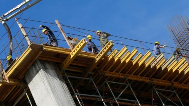 brutal tiroteo entre facciones de la uocra: la policia realizo 17 allanamientos