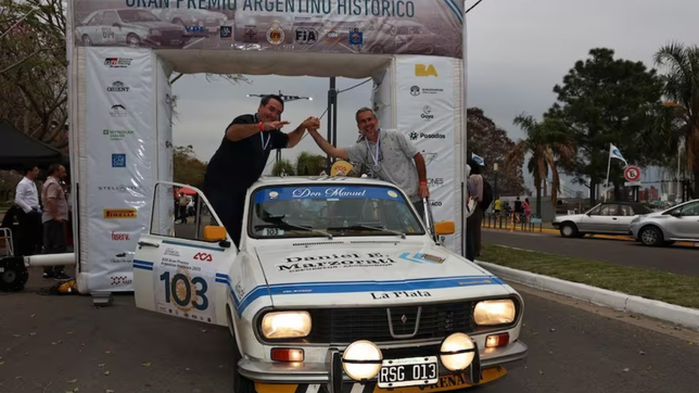 un piloto platense cumplio el sueno que habia planeado con su esposa fallecida y gano una prestigiosa carrera