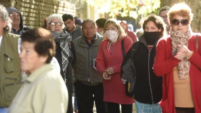 siguen los pagos de jubilaciones y pensiones en la plata: ¿quienes pueden ir hoy al banco?