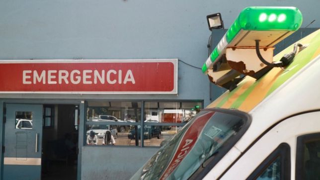 denuncian que un policia borracho choco una moto y uno de los ocupantes lucha por su vida