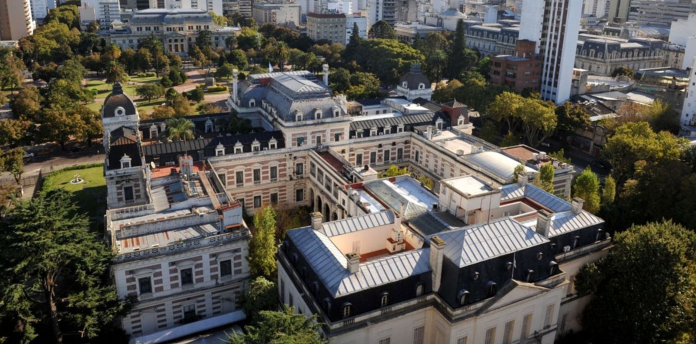 1579722503375.jpg?x=10&y=235&width=1487&height=744&rotate=0&scaleX=1&scaleY=1&ow=1500&oh=979&&cw=1920&ch=950