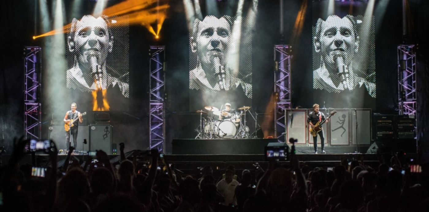 1555090394251.jpg?x=15&y=107&height=735&scaleY=1&width=1469&rotate=0&scaleX=1&ow=1500&oh=842&&cw=1920&ch=950