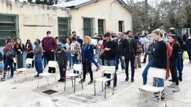 el gobierno anuncio cambios en el protocolo para votar y evitar las demoras de las paso