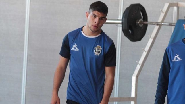 gimnasia y un mensaje de fuerza y apoyo para luciano perdomo