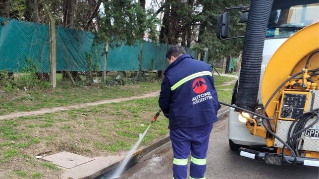 la comuna lanzo un operativo especial para evitar anegamientos