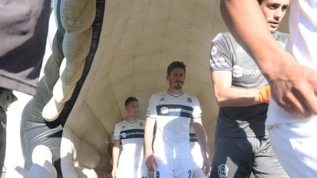 con una baja de ultimo momento, gimnasia ya tiene el once para recibir a colon