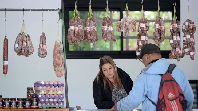 el ano nuevo llega al mercado regional de la plata con nuevas ofertas, promociones y descuentos
