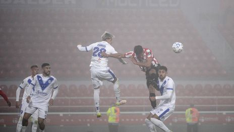 Estudiantes y Vélez, el duelo por el sexto grande que suma historia y finales recientes Estudiantes y Vélez, el duelo por el sexto grande que suma historia y finales recientes
