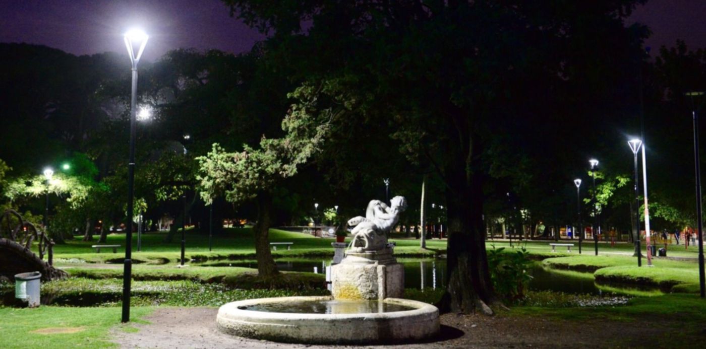 1545141975484.jpg?x=4&y=252&width=1493&height=746&rotate=0&scaleX=1&scaleY=1&ow=1500&oh=998&&cw=1920&ch=950