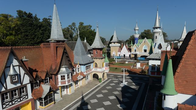 proponen transferir la republica de los ninos al ematur