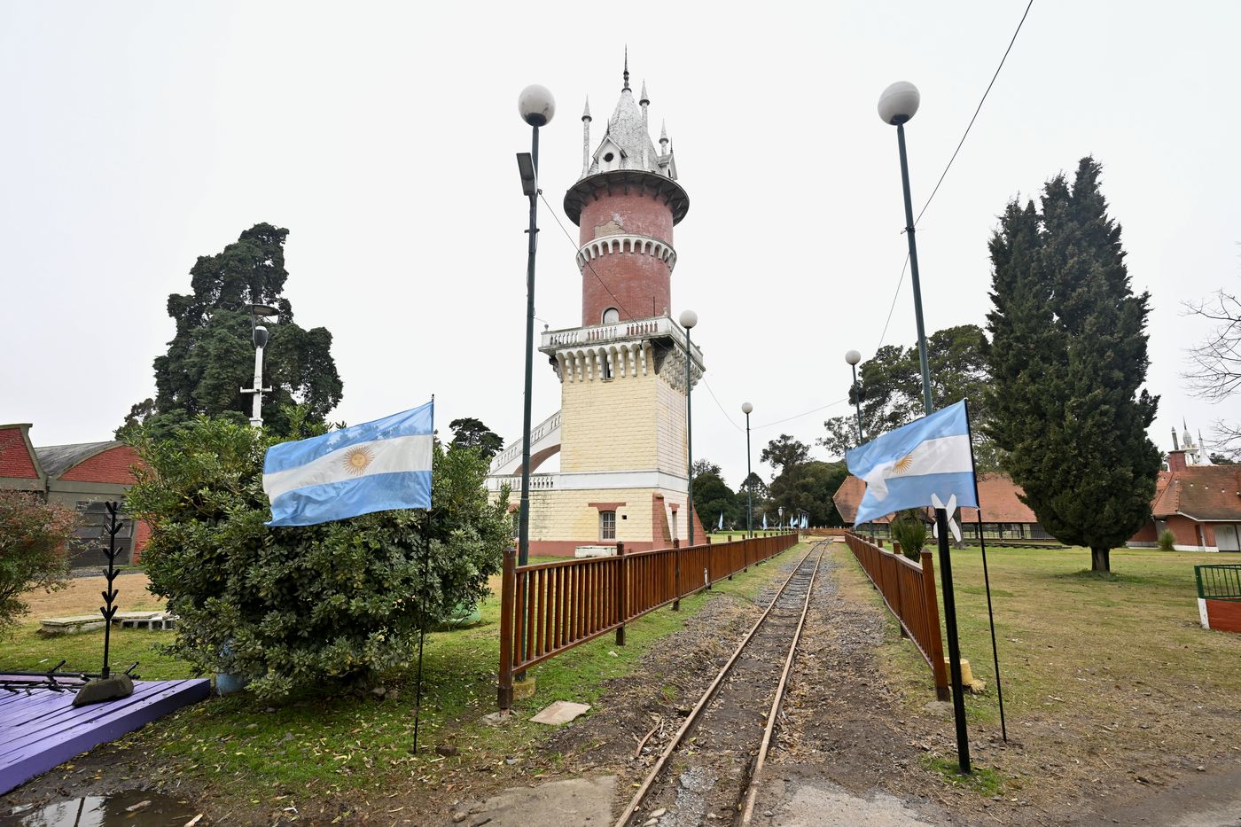 La República de los Niños de La Plata funcionará con su horario habitual durante el Día del Trabajador Municipal. La República de los Niños de La Plata funcionará con su horario habitual durante el Día del Trabajador Municipal.