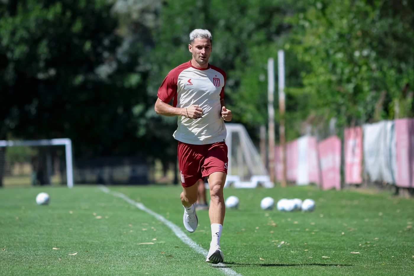 Lucas Alario entrenamiento Estudiantes 2.jpeg
