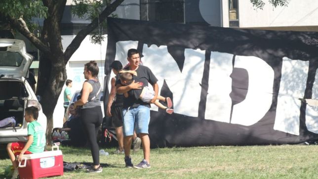 ¿que pasara con las entradas para ver a los fundamentalistas y el indio solari en rosario?