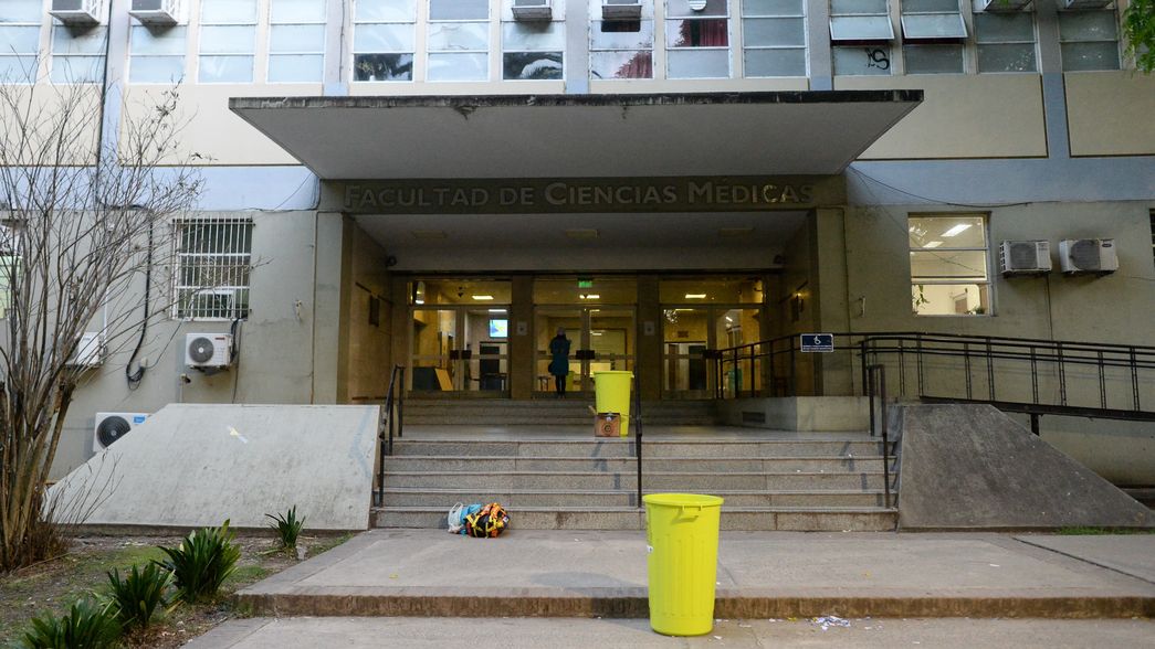 Suspendieron un final en Medicina sin previo aviso y 70 alumnos quedaron sin rendir