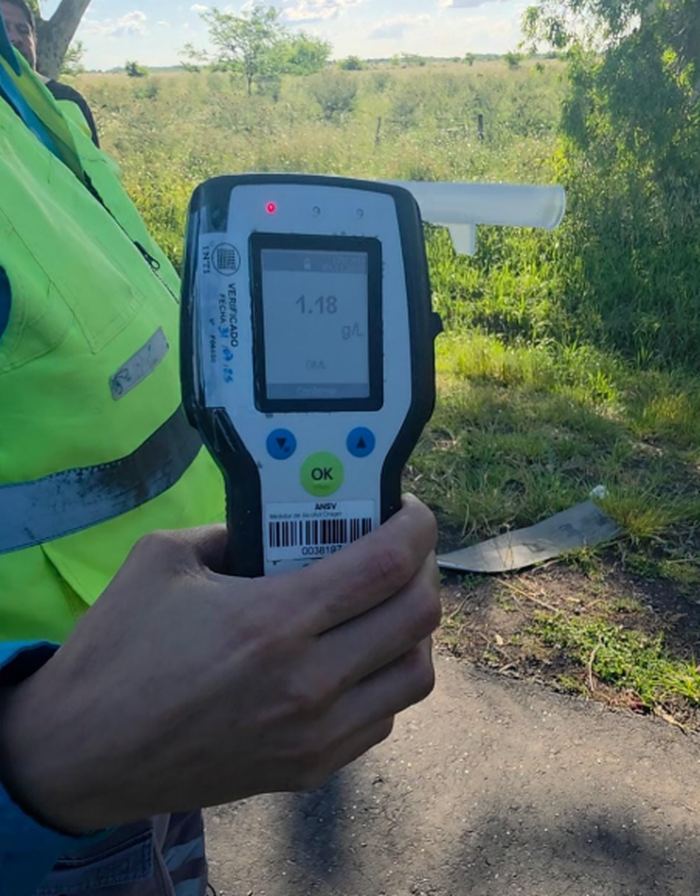 El test de alcoholemia del conductor que chocó a la familia que viajaba a La Plata por Ruta 2. El test de alcoholemia del conductor que chocó a la familia que viajaba a La Plata por Ruta 2.