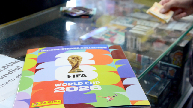 ya hay precio blue en el circuito de reventa de figuritas para llenar el album del mundial