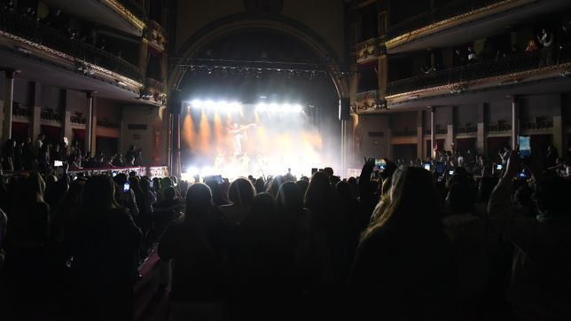 la agenda del teatro coliseo podesta para las vacaciones de invierno