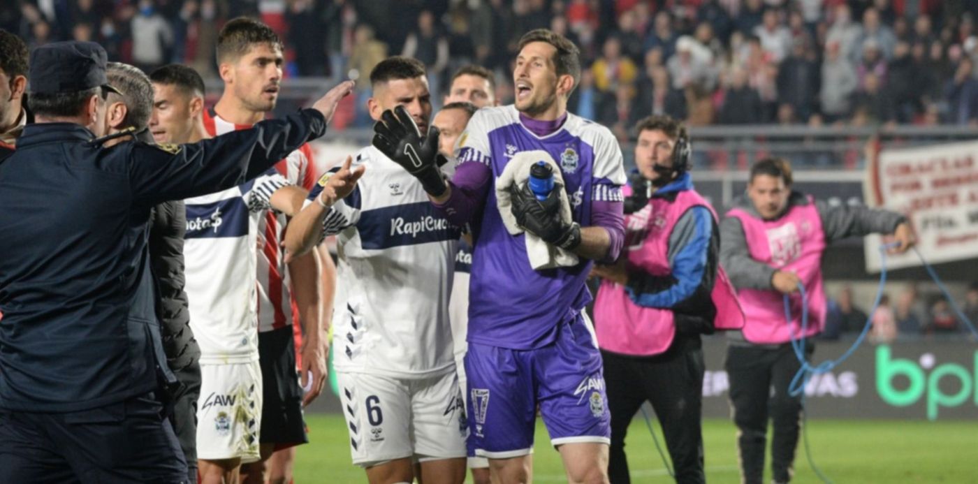 1654518395966.jpg?x=10&y=196&width=1480&height=739&rotate=0&scaleX=1&scaleY=1&ow=1500&oh=998&&cw=1920&ch=950