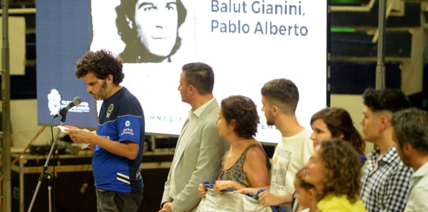 Entrega de carnets gimnasia