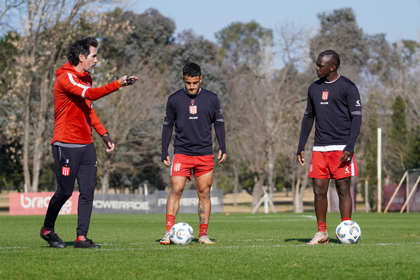 Estudiantes Domínguez Palacios Cetré.png